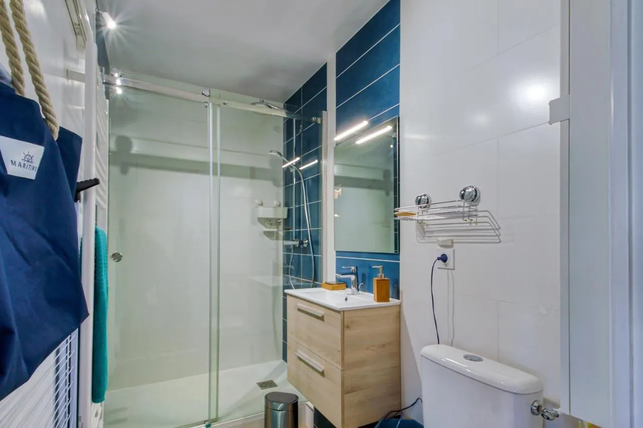 Apartment Les Grands Pins - Plage Du Val A 80 M - St Malo Rotheneuf Saint-Malo