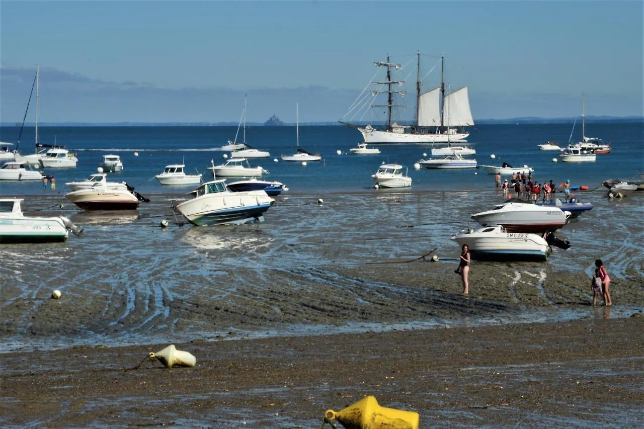 Les Grands Pins - Plage Du Val A 80 M - St Malo Rotheneuf Saint-Malo 0*,