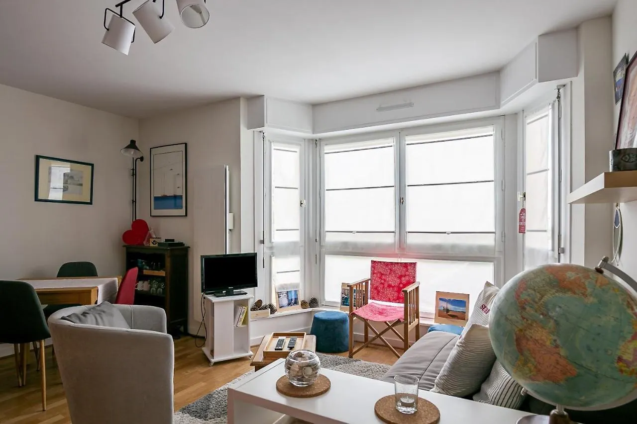 Les Grands Pins - Plage Du Val A 80 M - St Malo Rotheneuf Saint-Malo Apartment